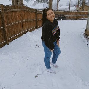 Meet your Posher, Maddi